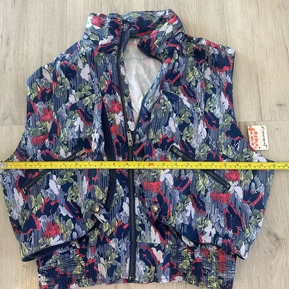 NWT Free People Movement Off The Grid Vest- Multiple Sizes Available - Picture 15 of 16